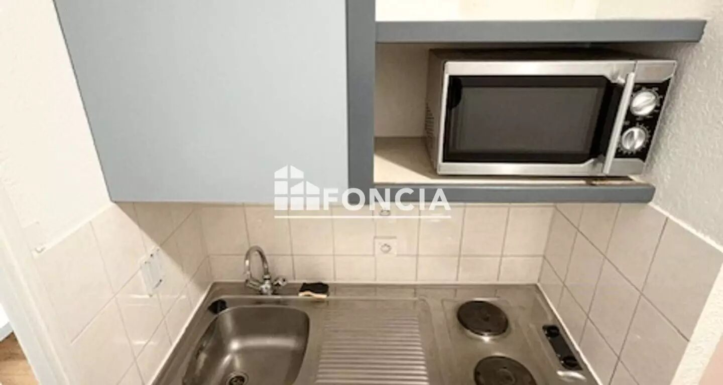 Appartement à louer, 23m², Saint-Étienne