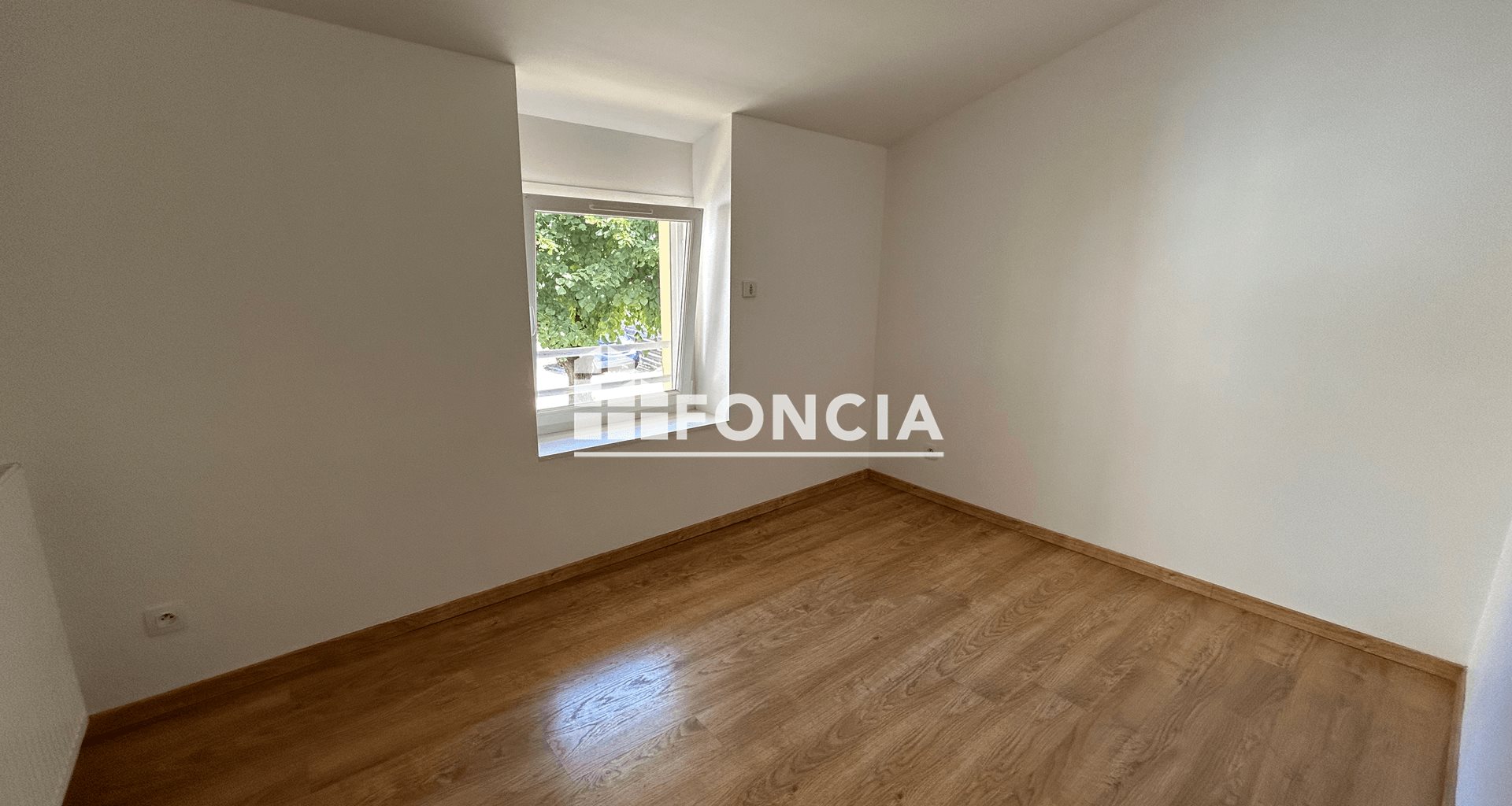 Appartement à louer, 95m², Lentigny