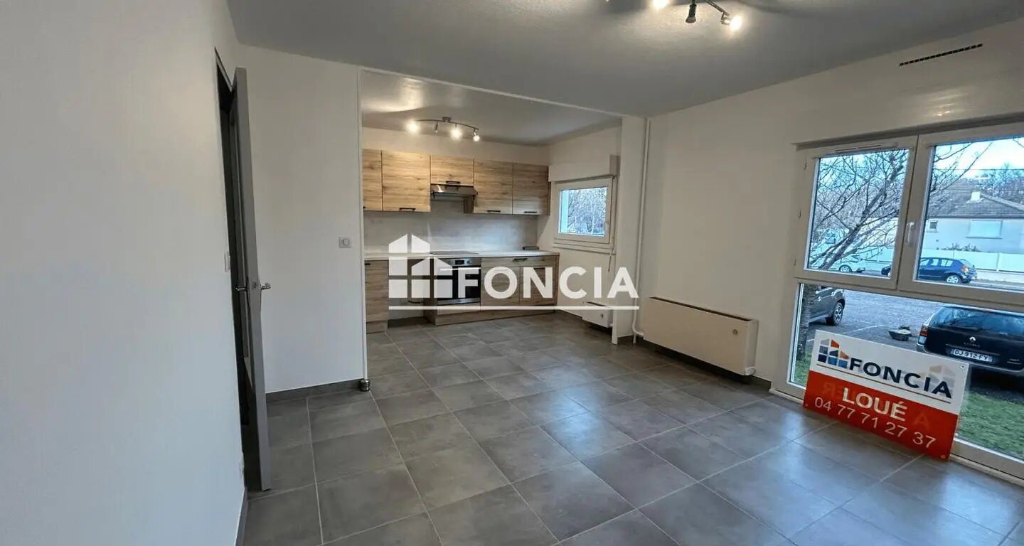 Appartement à louer, 51m², Roanne