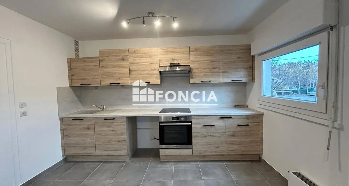 Appartement à louer, 51m², Roanne