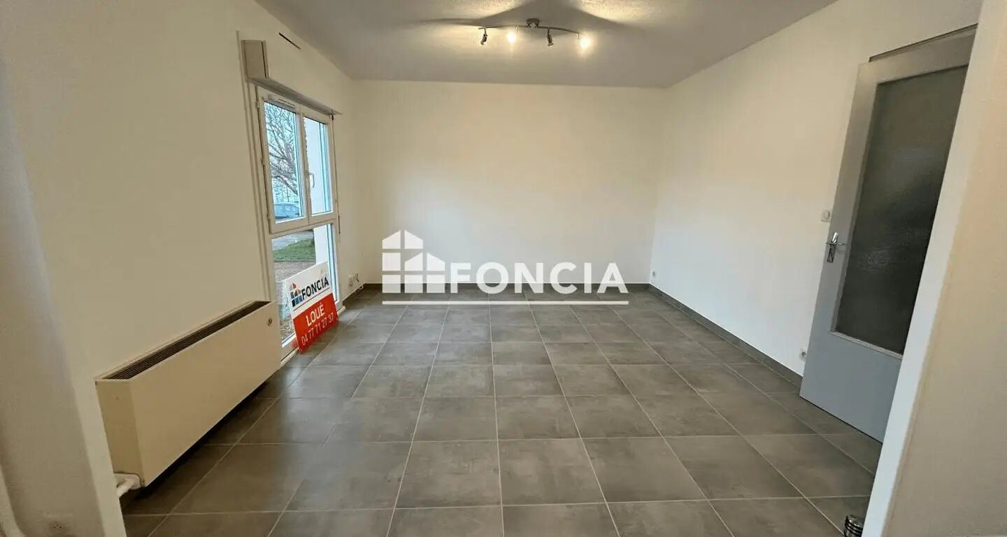 Appartement à louer, 51m², Roanne