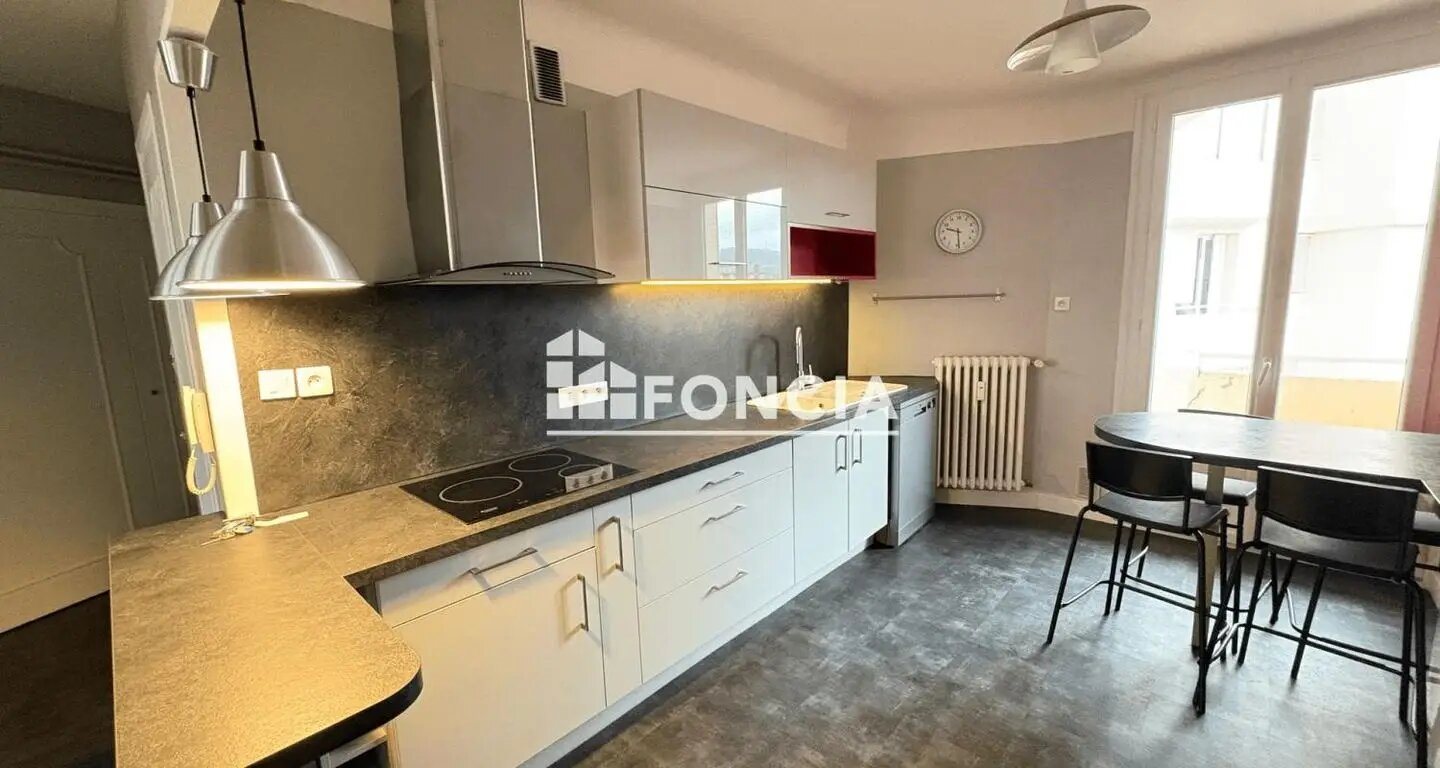 Appartement à louer, 101m², Clermont-Ferrand