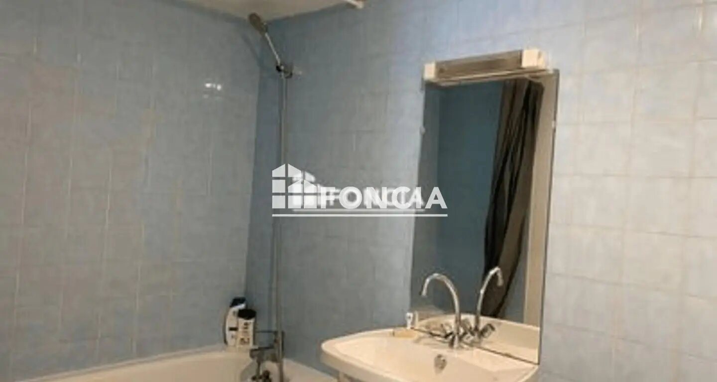 Appartement à louer, 51m², Saint-Étienne