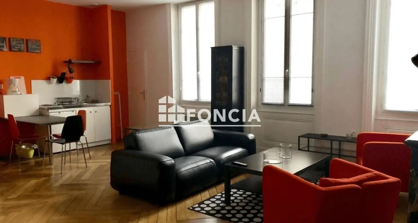 Appartement à louer, 44m², Saint-Etienne