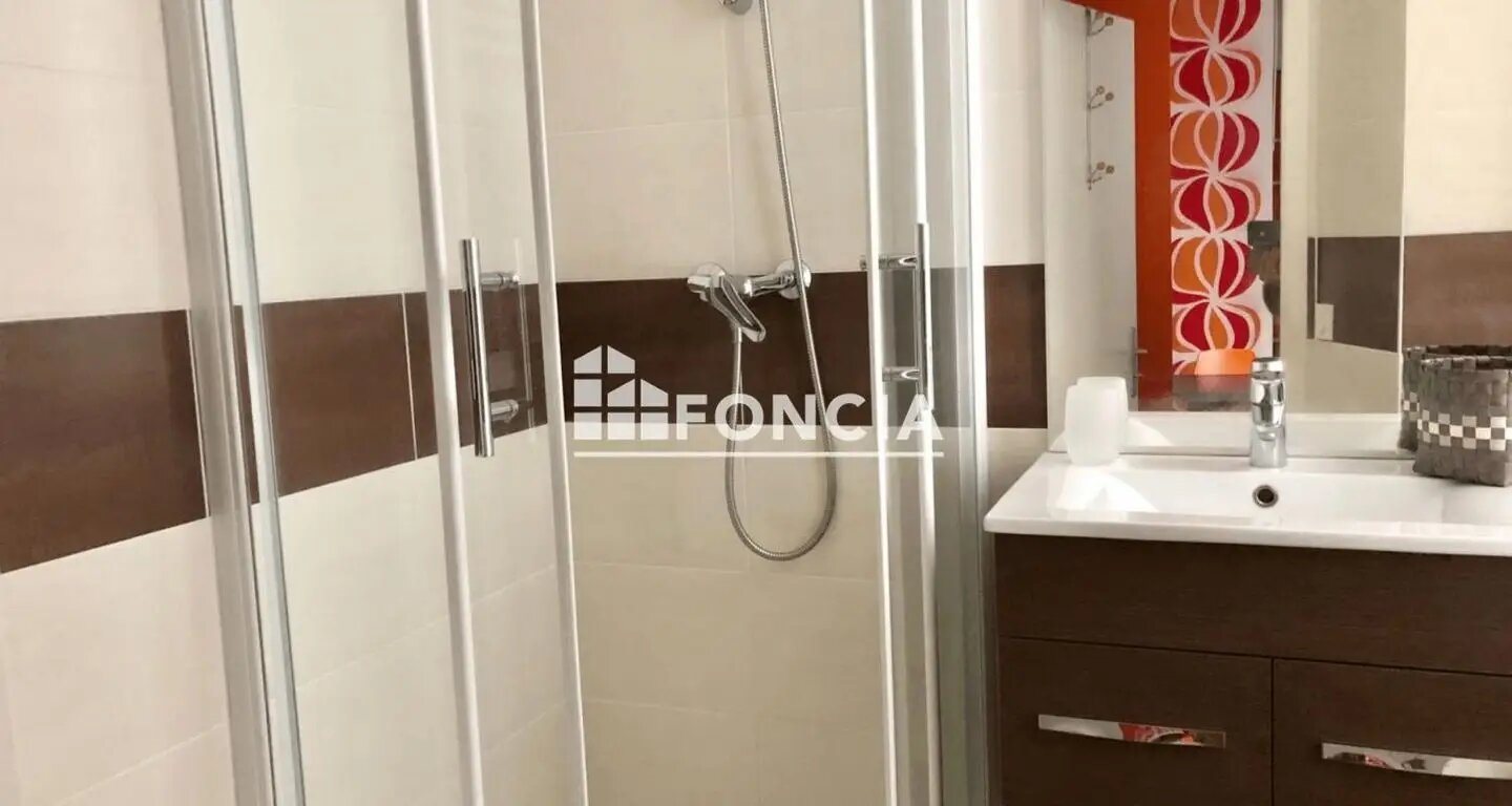 Appartement à louer, 44m², Saint-Etienne