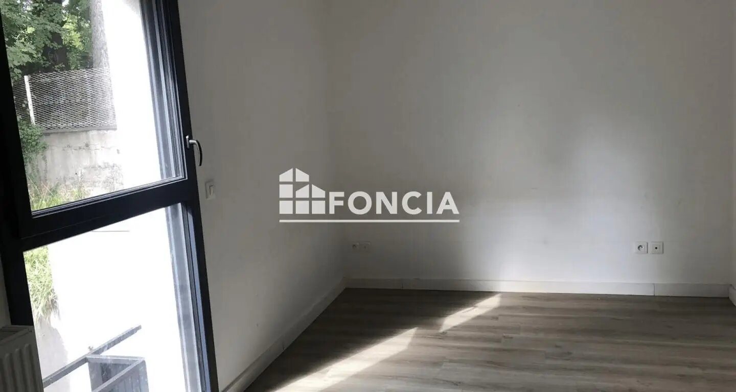 Maison à louer, 102m², Saint-Etienne