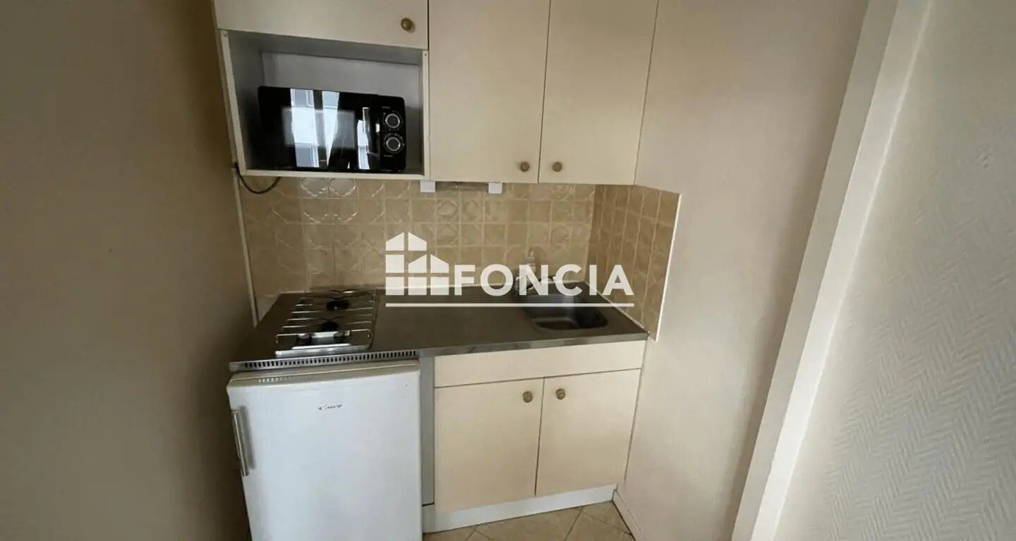 Appartement à louer, 21m², Clermont-Ferrand
