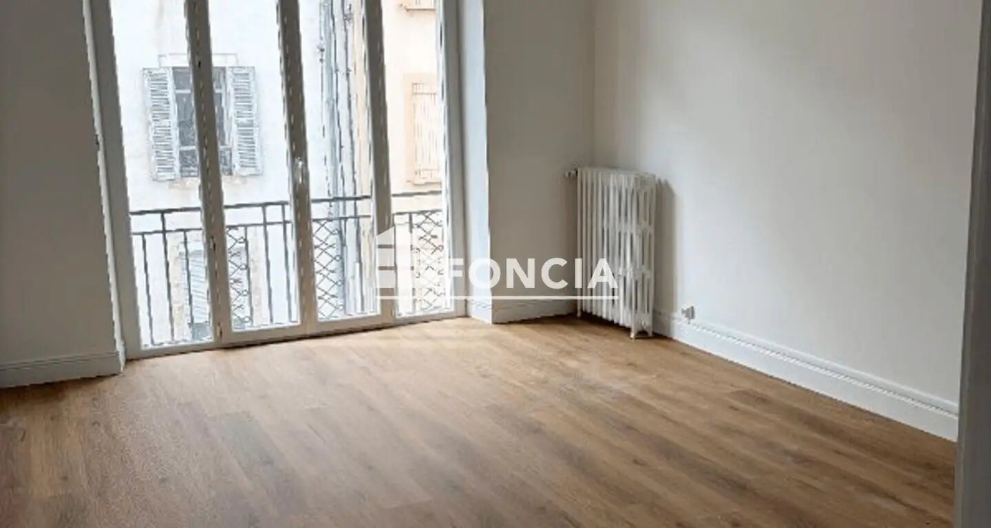Appartement à louer, 70m², Montluçon