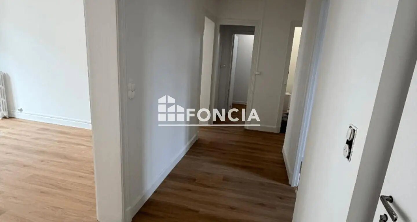 Appartement à louer, 70m², Montluçon