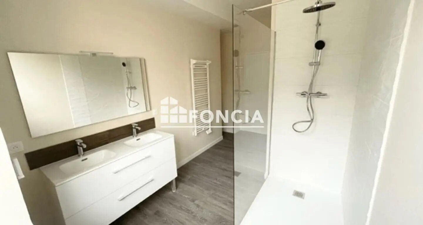 Appartement à louer, 81m², Boën-sur-Lignon