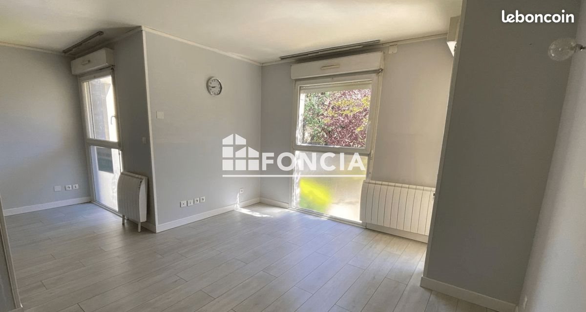Appartement à louer, 29m², Royat
