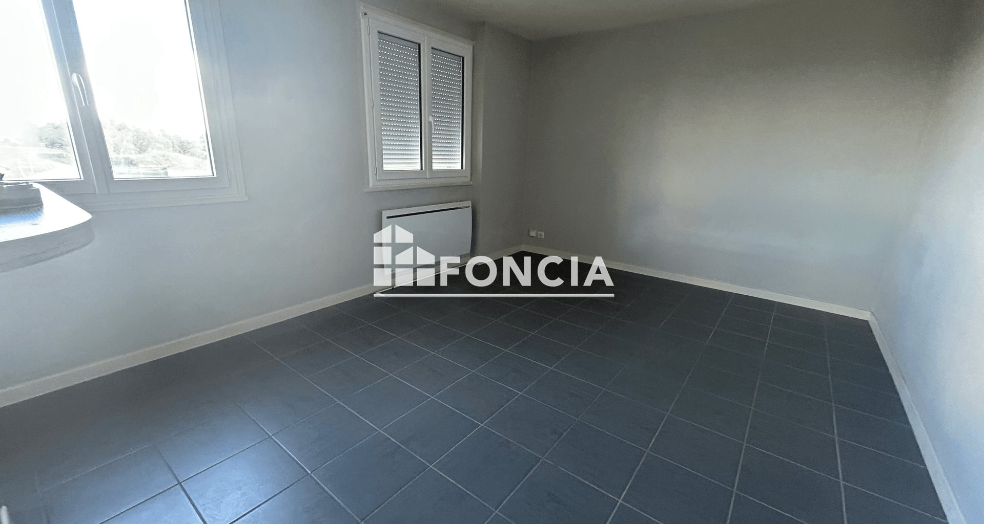 Appartement à louer, 25m², Renaison