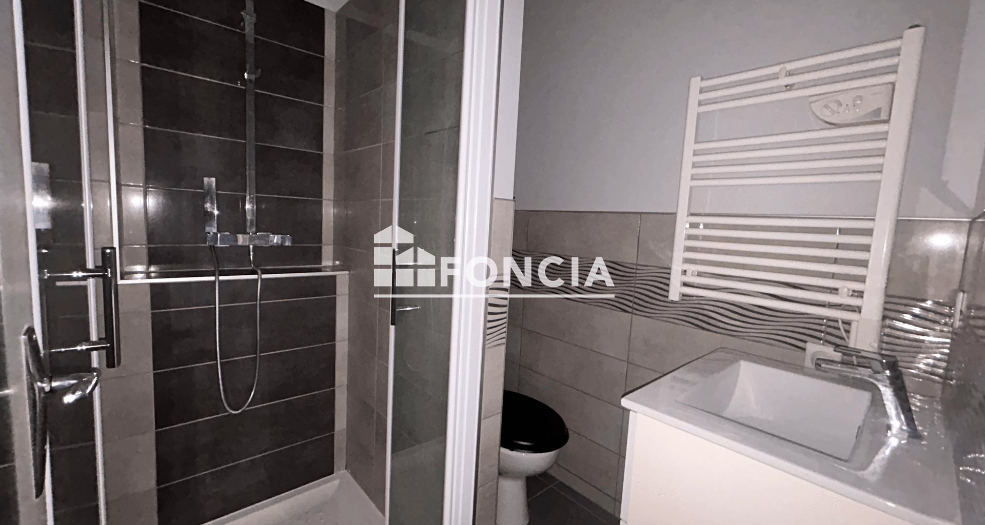 Appartement à louer, 25m², Renaison