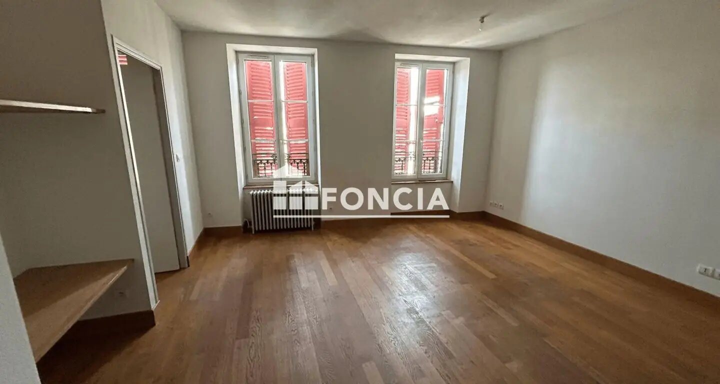 Appartement à louer, 78m², Roanne