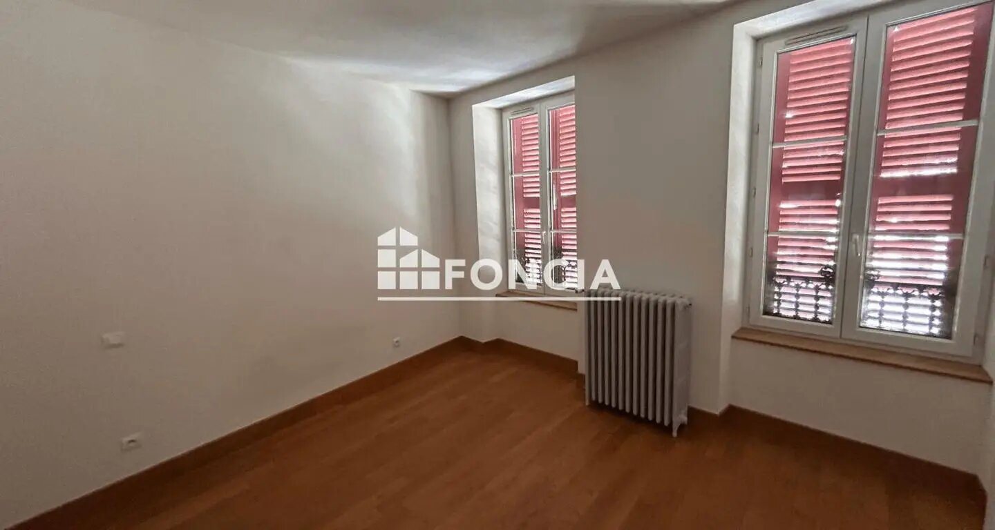 Appartement à louer, 78m², Roanne