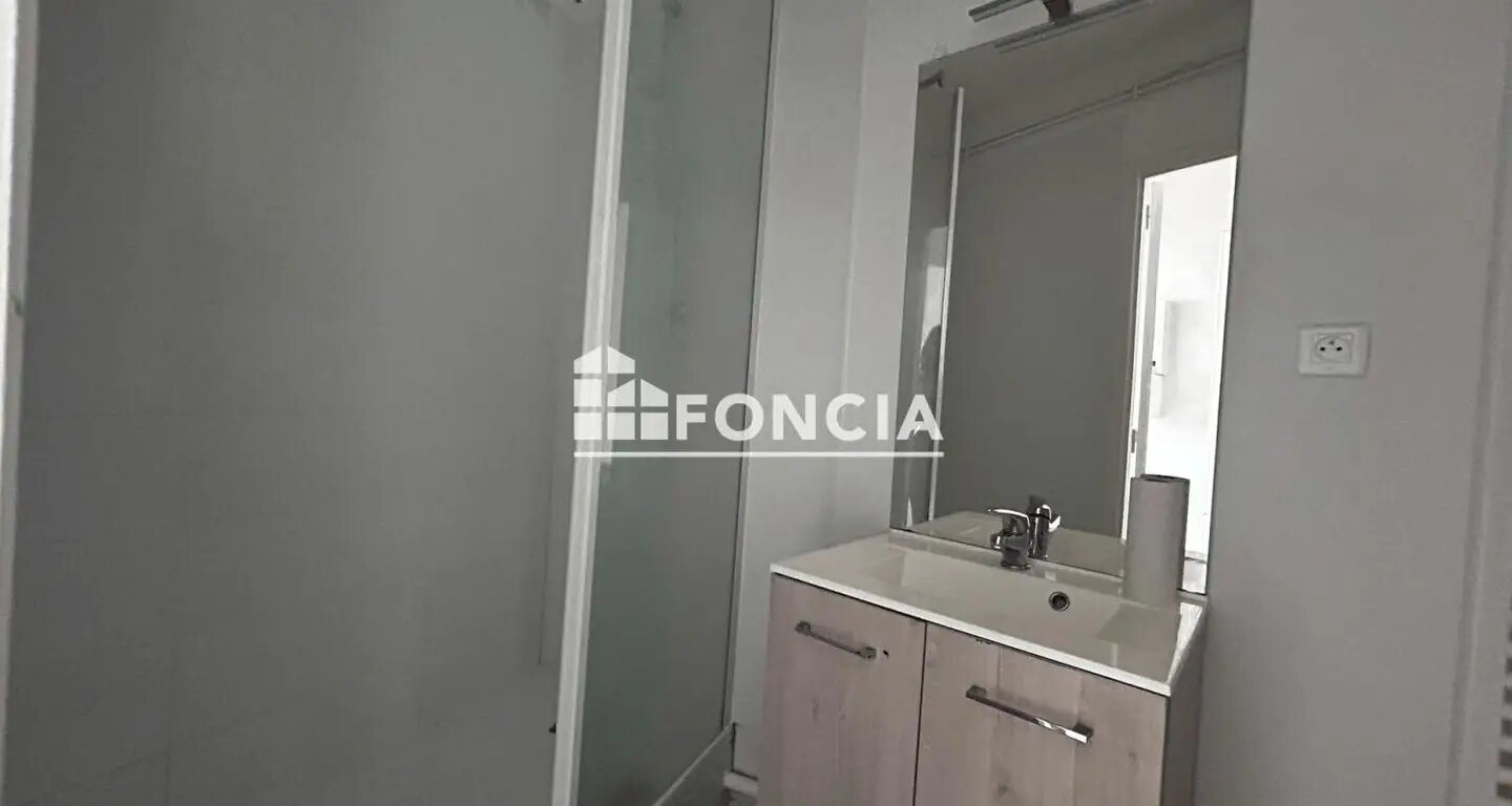 Appartement à louer, 26m², Clermont-Ferrand