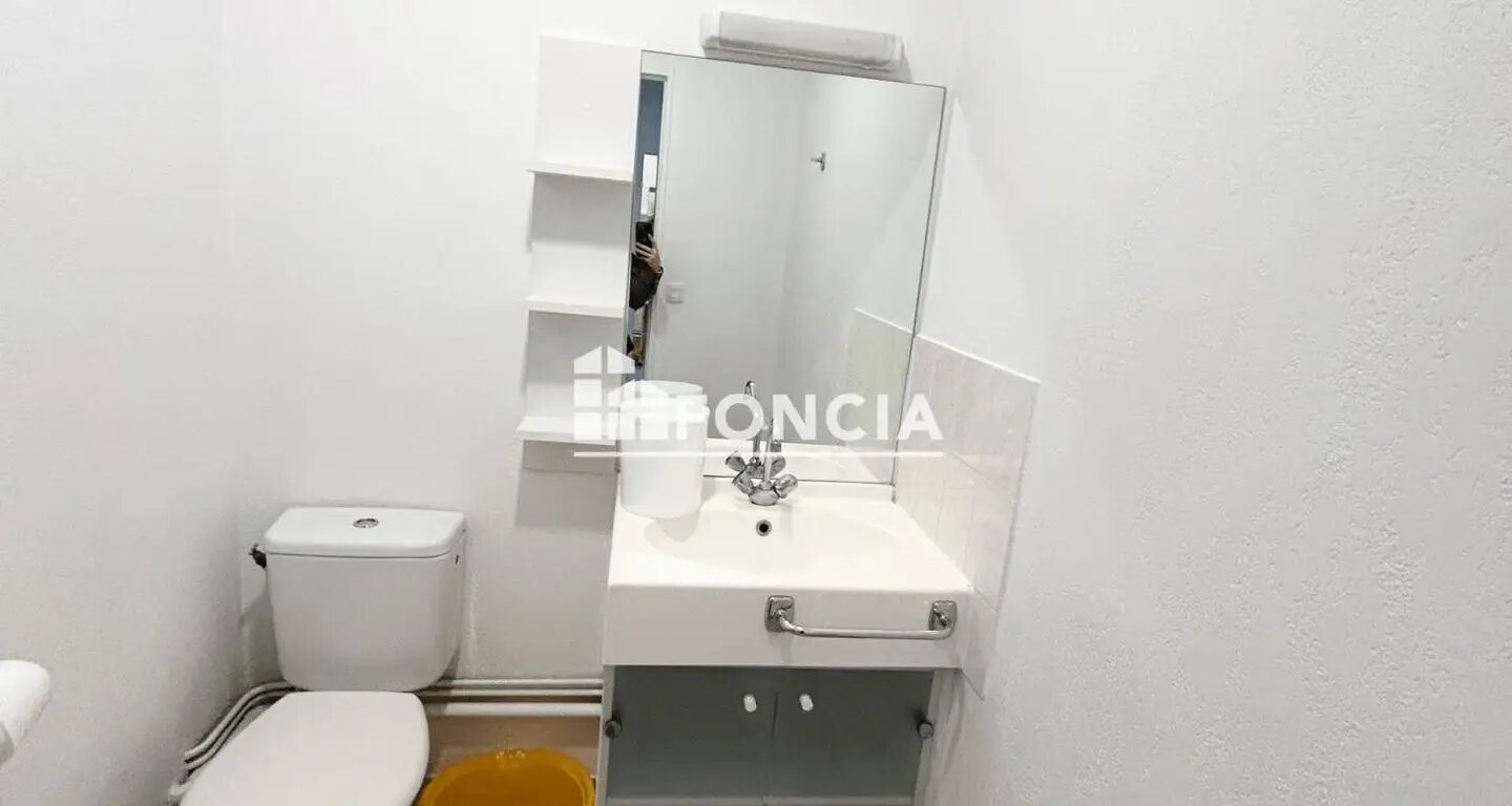 Appartement à louer, 20m², Saint-Étienne