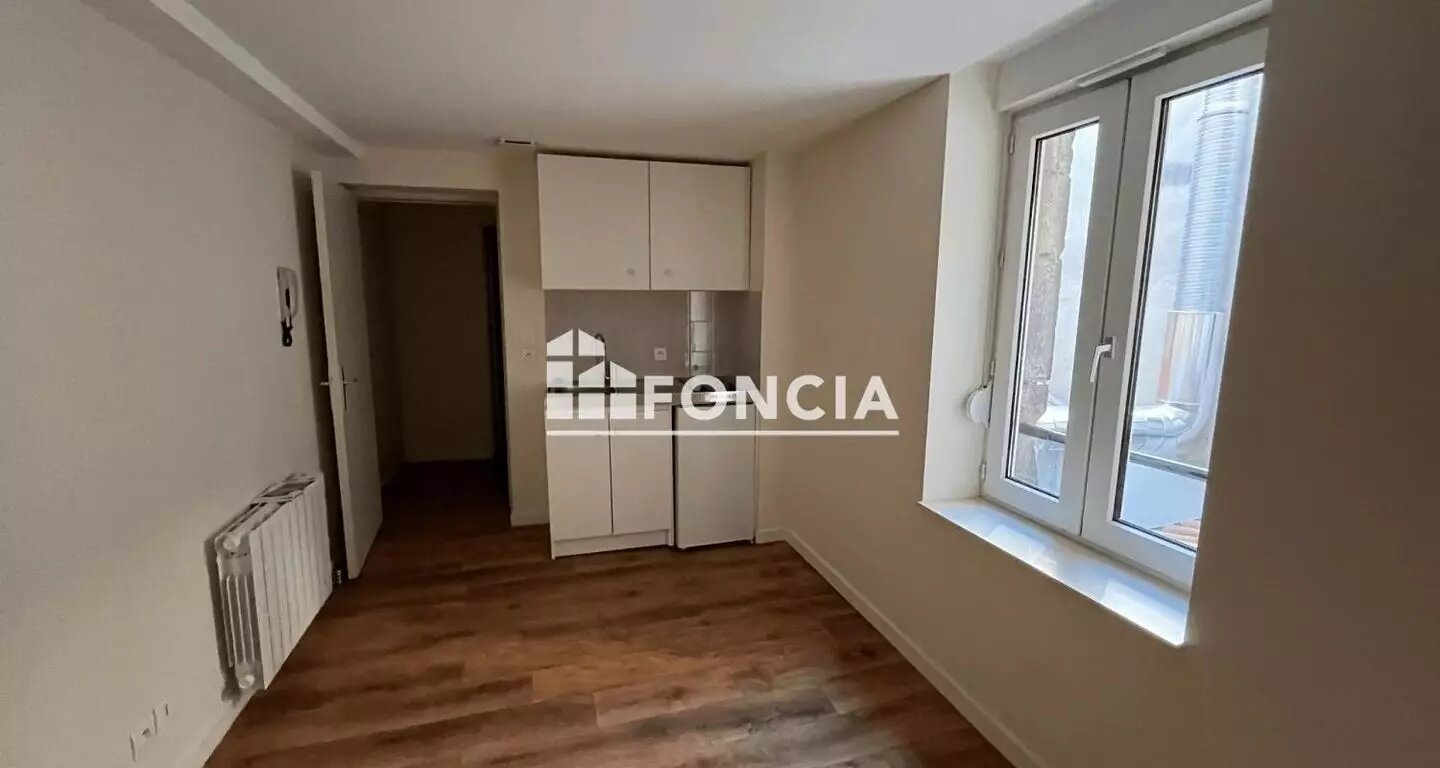 Appartement à louer, 19m², Clermont-Ferrand