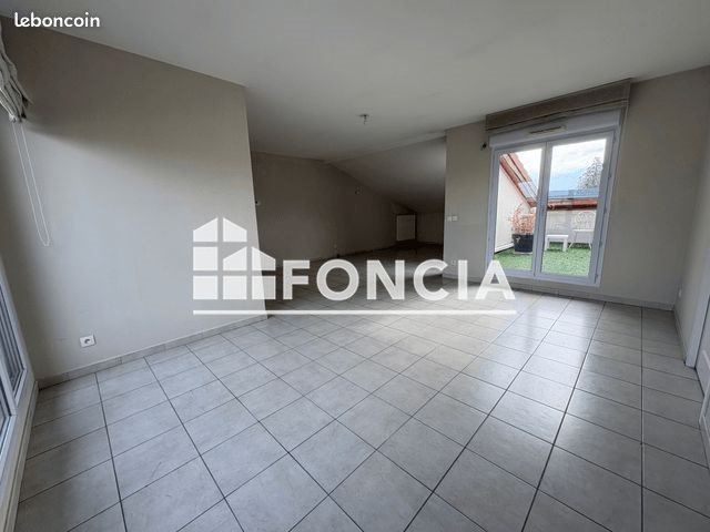Appartement à louer, 154m², Bourg-en-Bresse