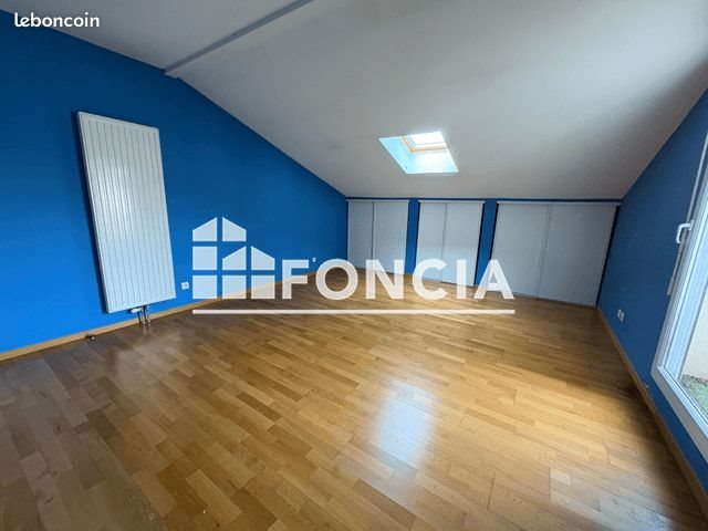Appartement à louer, 154m², Bourg-en-Bresse