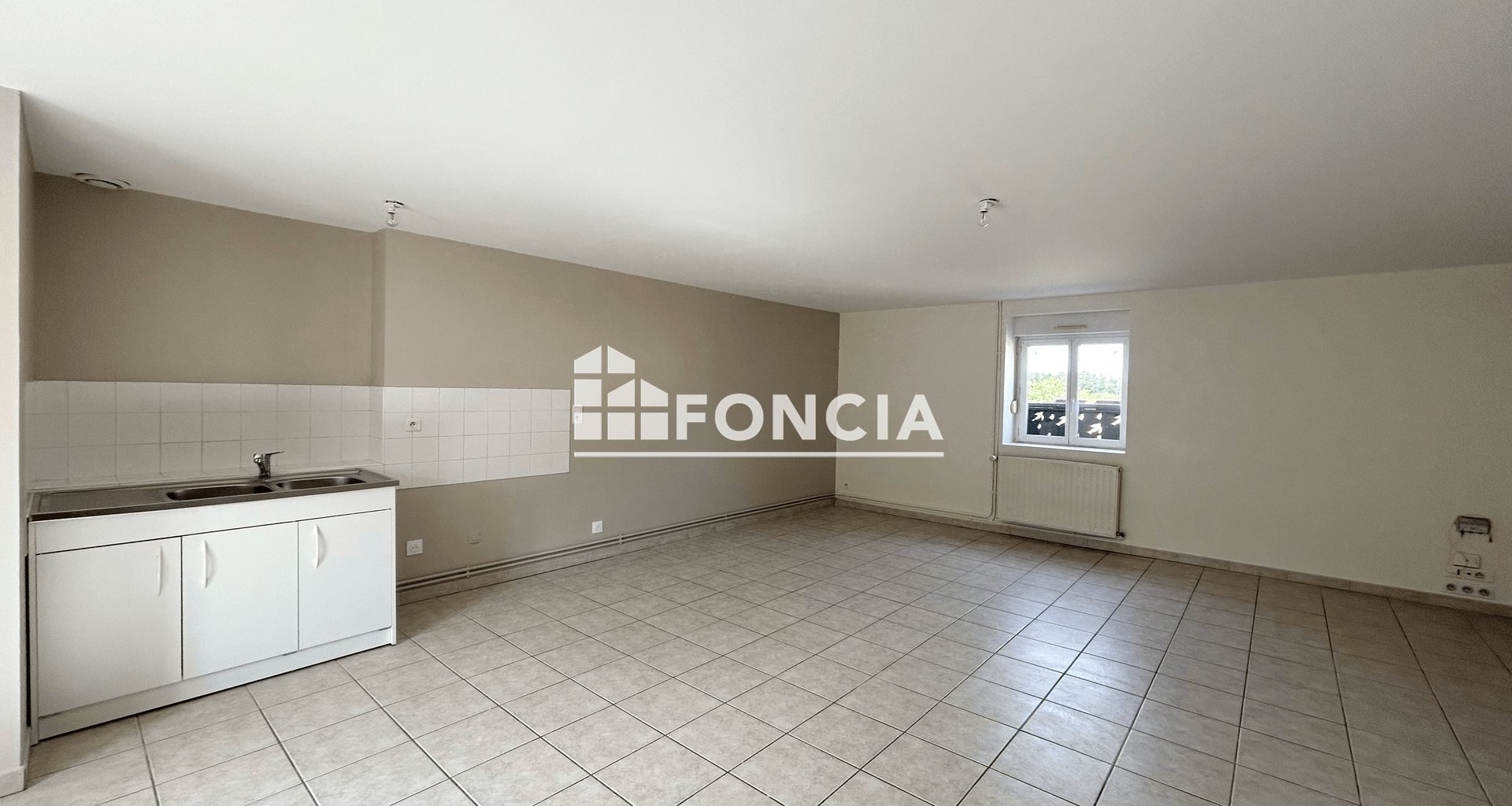 Appartement à louer, 87m², Saint-André-sur-Vieux-Jonc