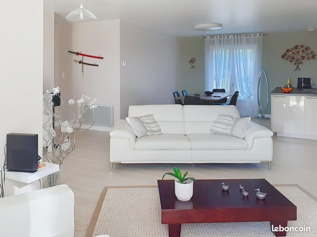 Maison à vendre, 109m², Mansle