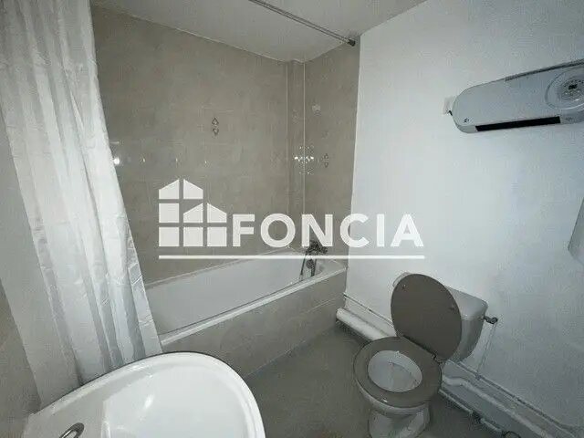 Appartement à louer, 54m², Sedan