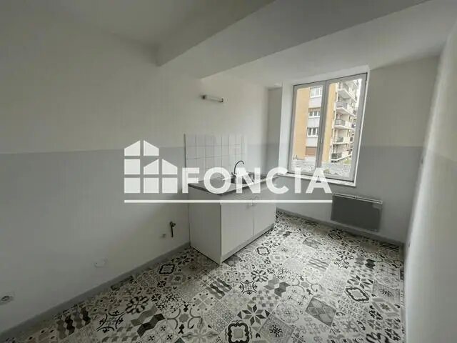 Appartement à louer, 54m², Sedan