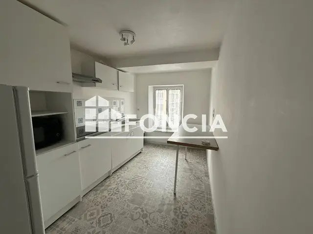 Appartement à louer, 59m², Sedan