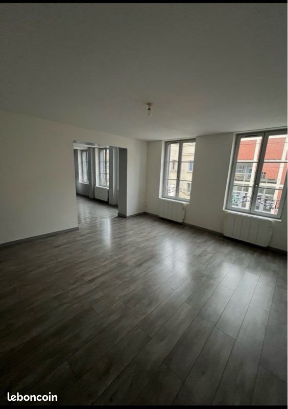 Appartement à louer, 92m², Vouziers