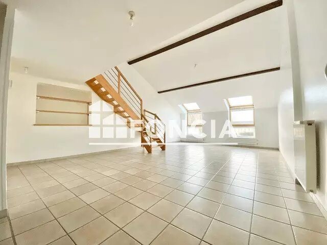 Appartement à louer, 110m², Rémilly