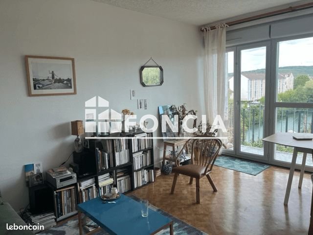 Appartement à louer, 45m², Château-Thierry