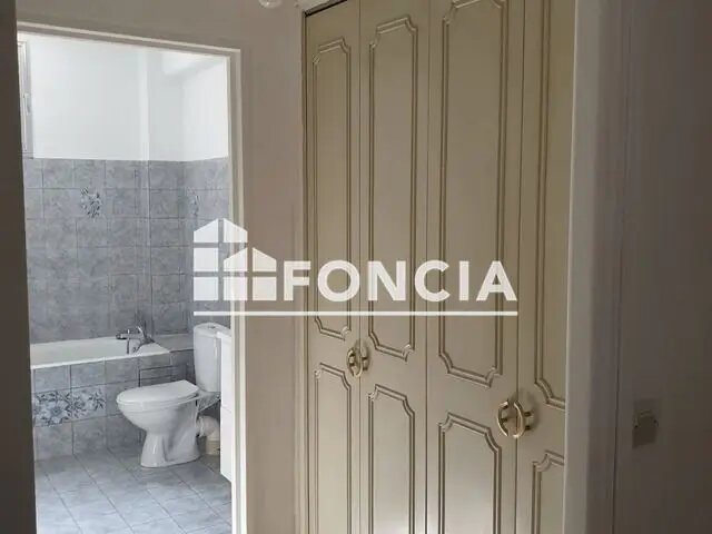 Appartement à louer, 57m², Charleville-Mézières