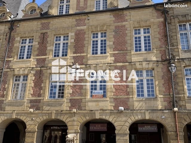 Appartement à louer, 79m², Charleville-Mézières