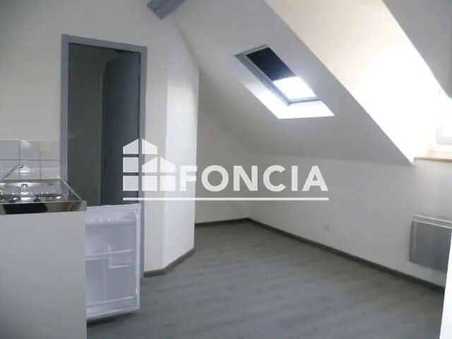 Appartement à louer, 11m², Soissons