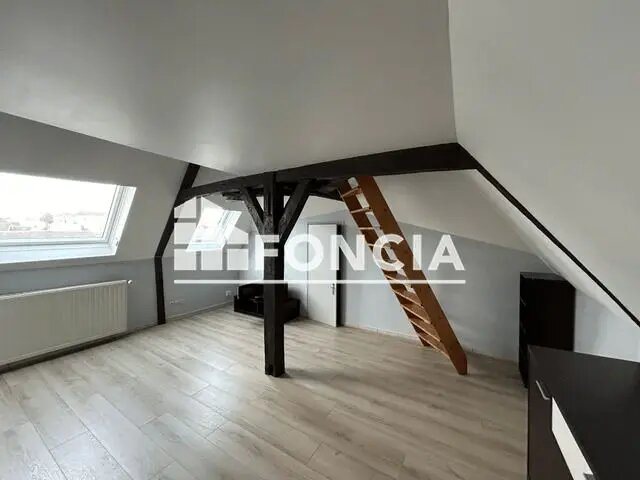 Appartement à louer, 21m², Charleville-Mézières