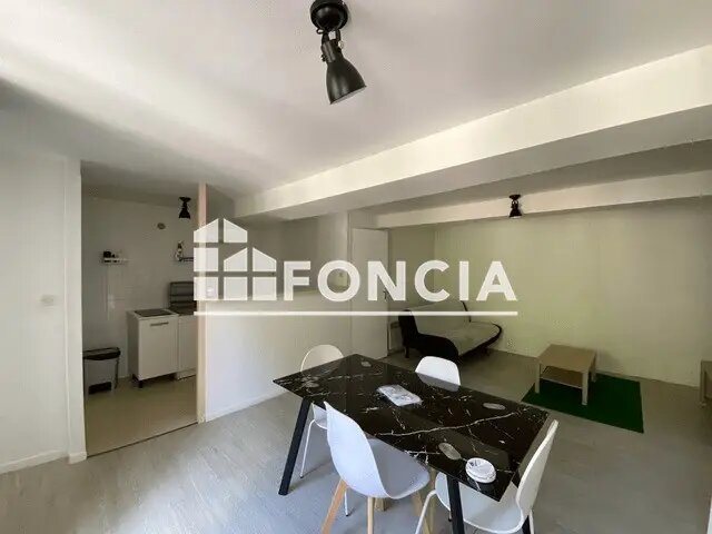 Appartement à louer, 46m², Sedan