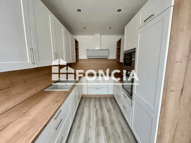 Appartement à louer, 180m², Nancy