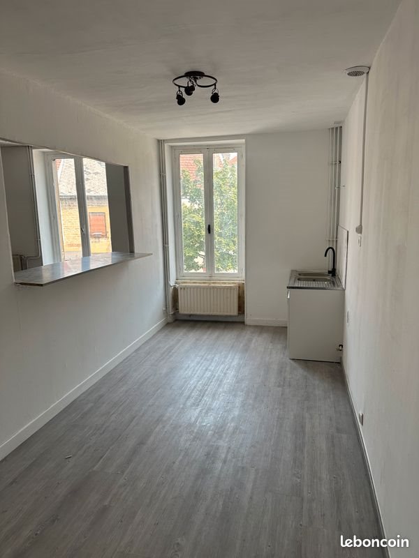 Appartement à louer, 79m², Vrigne aux Bois