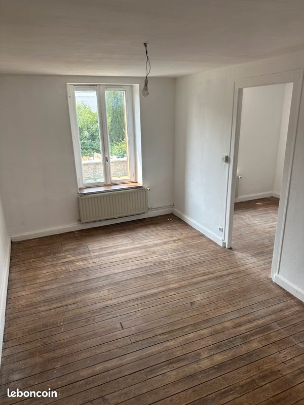 Appartement à louer, 79m², Vrigne aux Bois