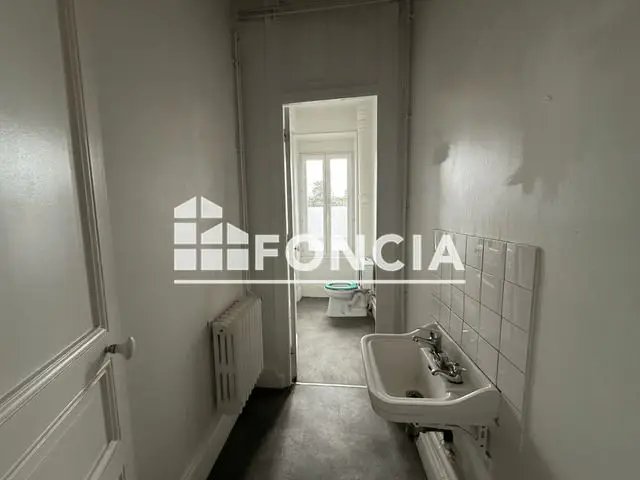 Appartement à louer, 100m², Charleville-Mézières