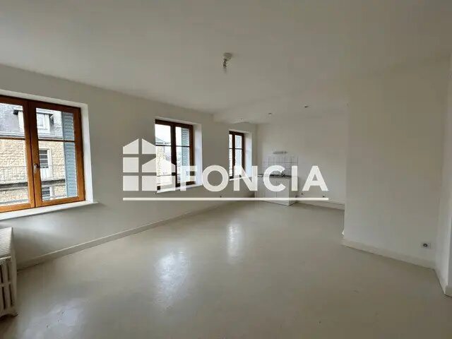 Appartement à louer, 66m², Carignan
