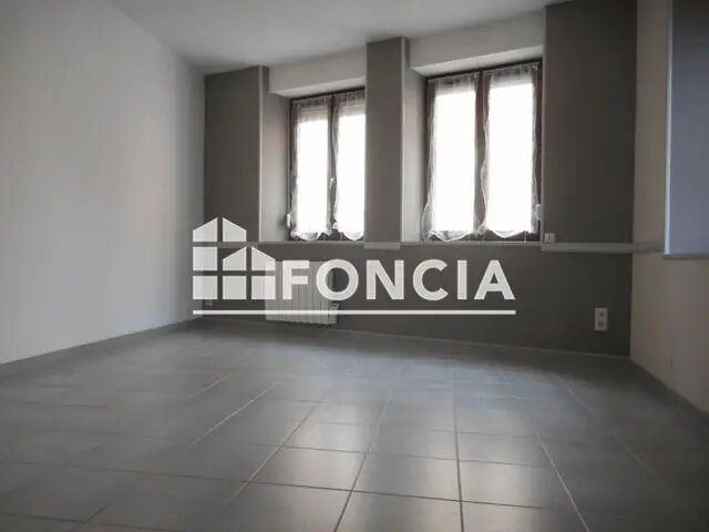 Appartement à louer, 36m², Charleville-Mézières