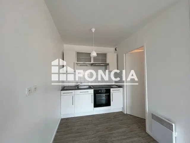 Appartement à louer, 64m², Charleville-Mézières