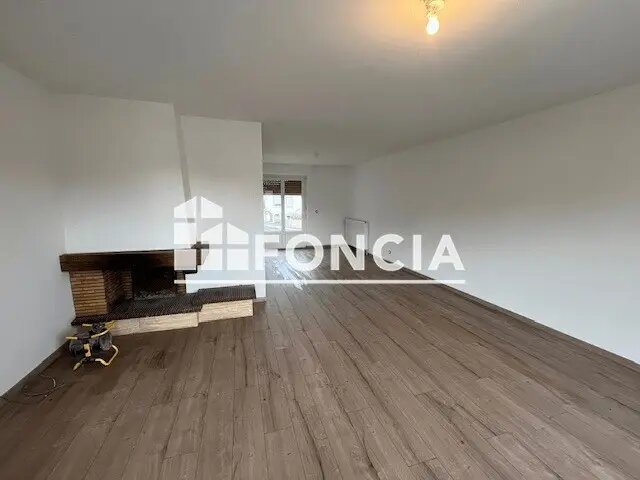 Maison à louer, 121m², Charleville-Mézières