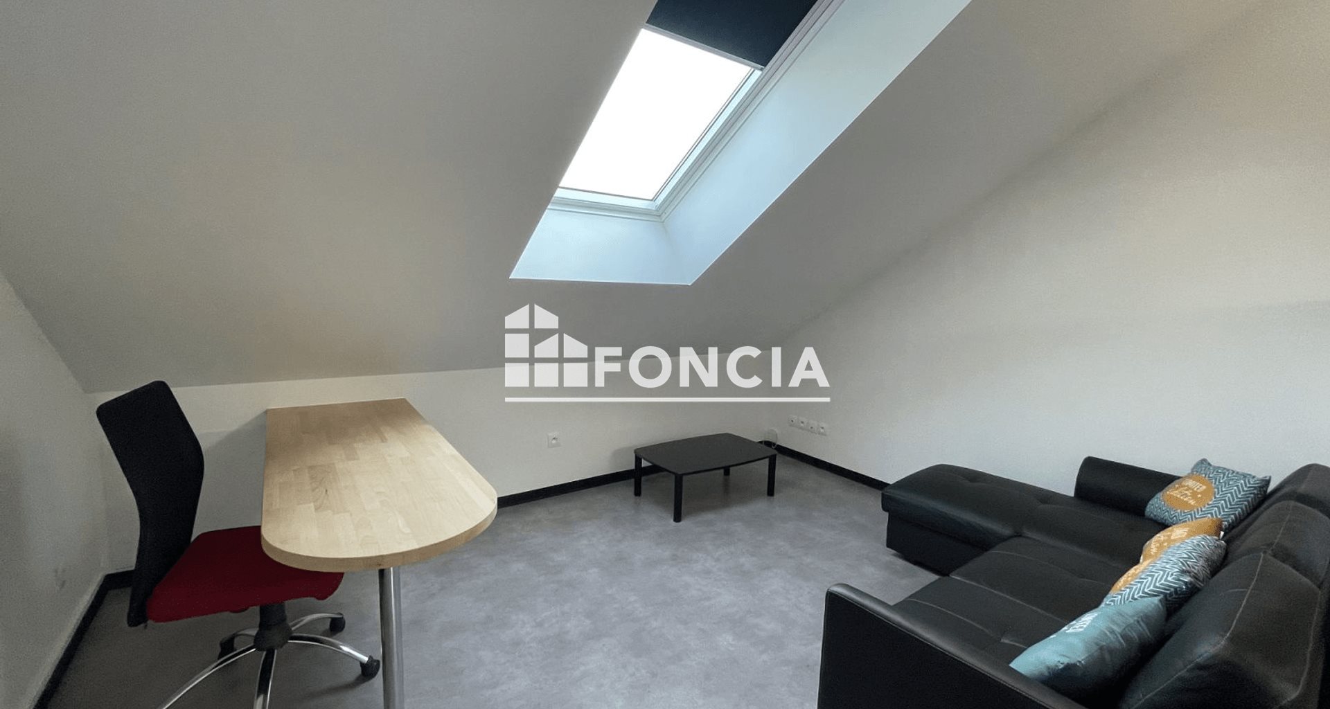 Appartement à louer, 25m², La Francheville