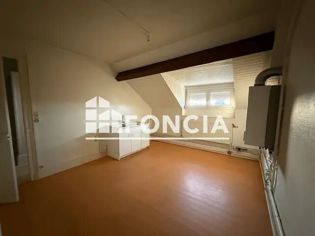 Appartement à louer, 82m², Charleville-Mézières
