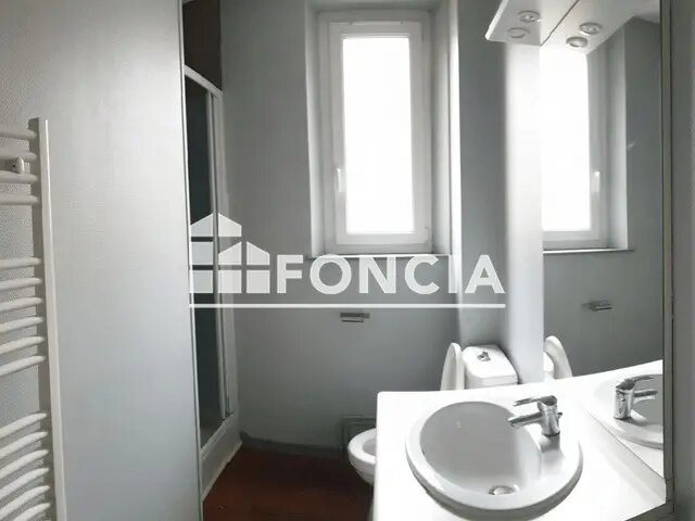 Appartement à louer, 40m², Charleville-Mézières