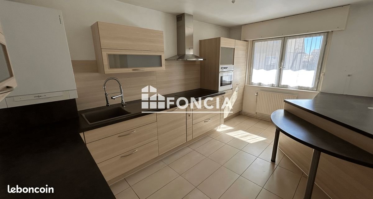 Appartement à louer, 83m², Nancy
