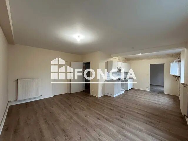 Appartement à louer, 60m², Nouzonville